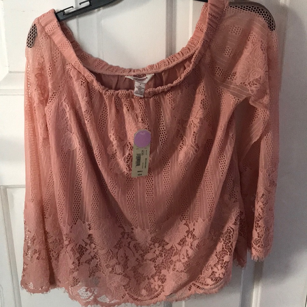 SM pink lace off the shoulder long sleeve blouse
